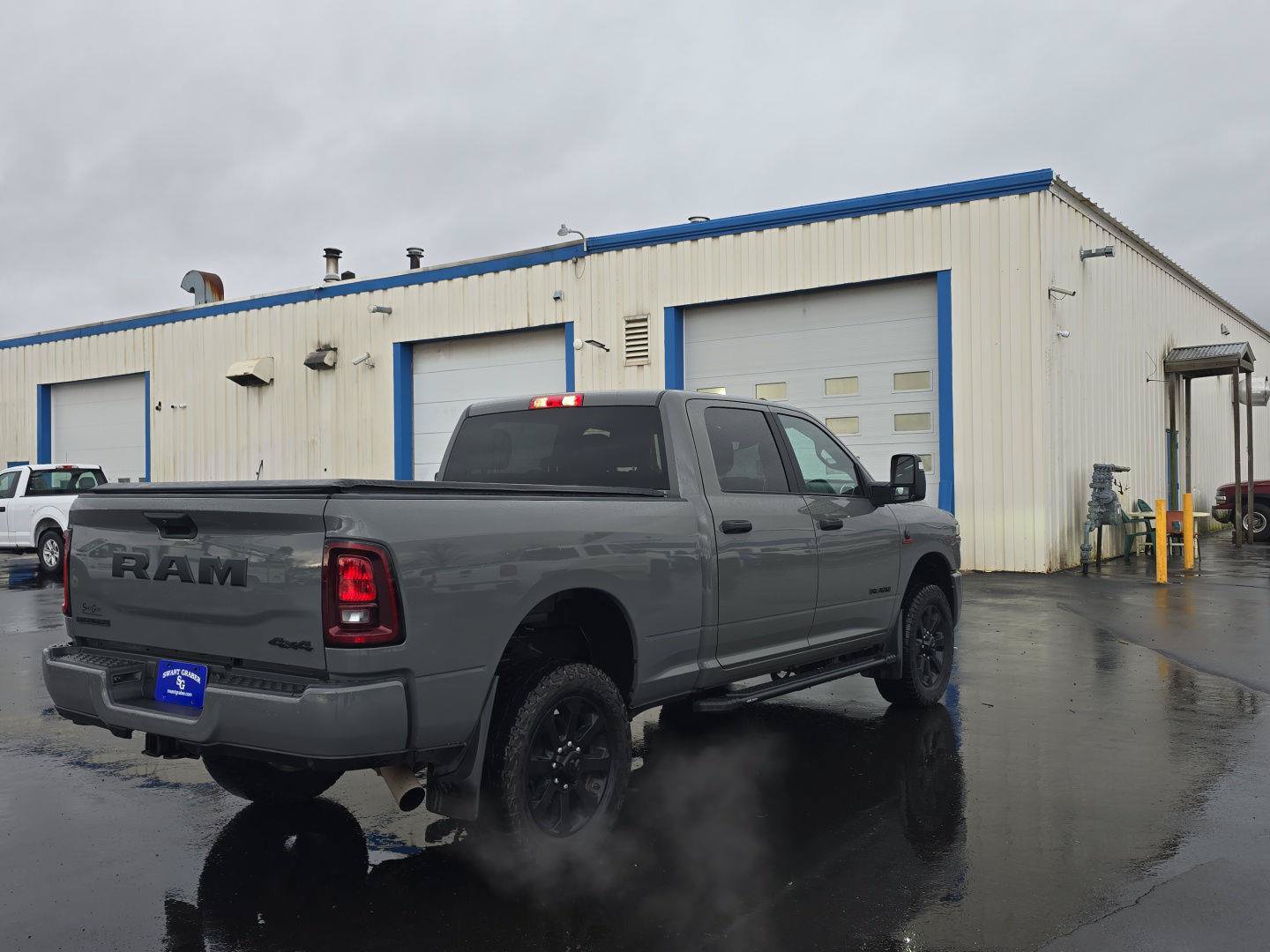 Used 2026 RAM 2500 Big Horn AWD/4WD image 5
