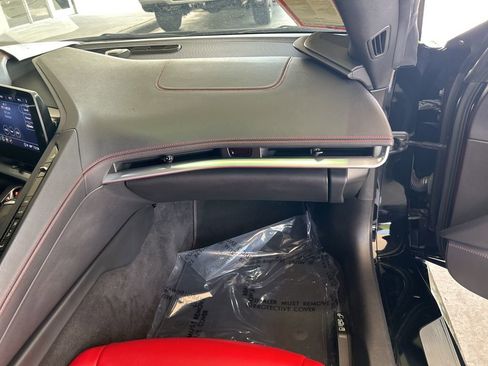 Used 2022 Chevrolet Corvette Stingray Coupe w/ 1LT image 23