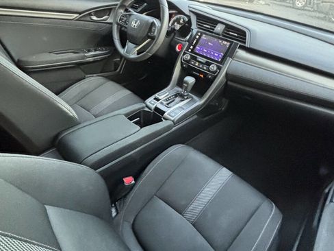 Used 2017 Honda Civic EX image 8