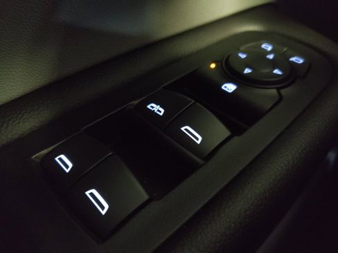 Used 2020 GMC Terrain SLE w/ Driver Convenience Package FWD image 27