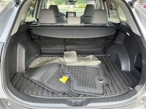 Used 2022 Toyota RAV4 XLE Premium AWD/4WD image 13