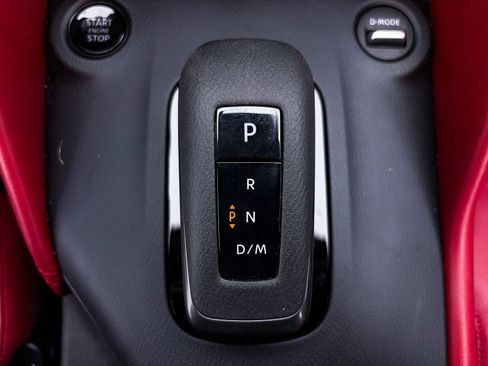 Used 2024 Nissan Z Performance w/ Floor Mat Package RWD image 31