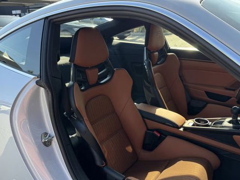 Certified 2024 Porsche 911 S/T image 29