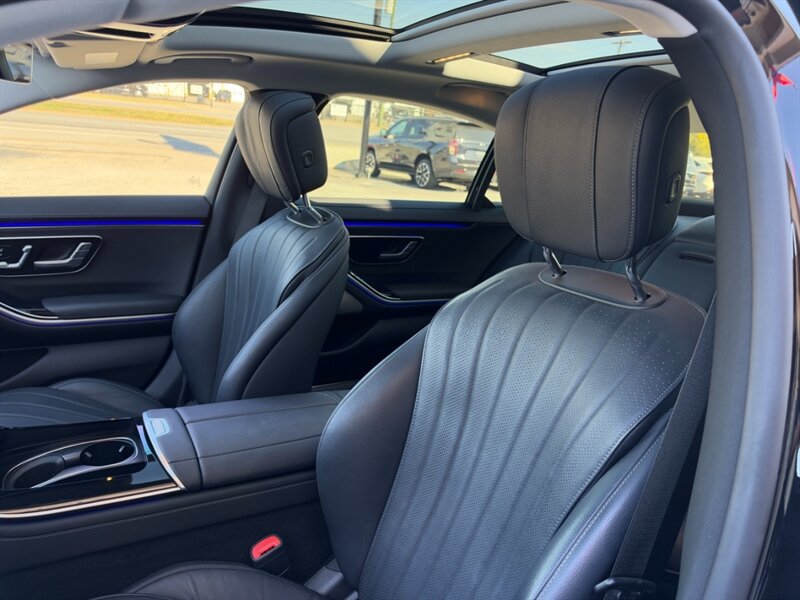Used 2023 Mercedes-Benz S 580 4MATIC Sedan image 16