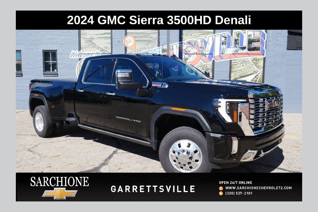 Used 2024 GMC Sierra 3500 Denali w/ Denali Reserve Package AWD/4WD image 1