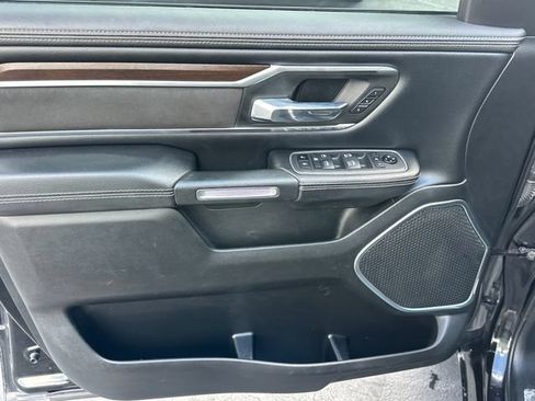 Used 2021 RAM 1500 Laramie AWD/4WD image 13