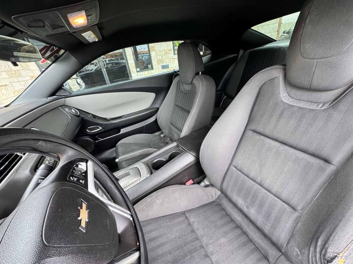 Used 2014 Chevrolet Camaro LS RWD image 7