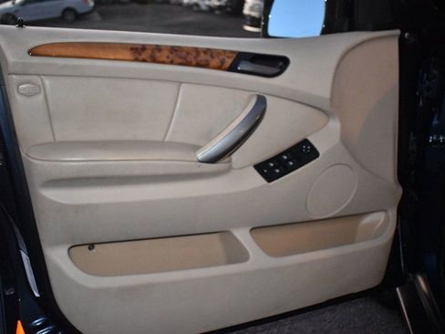 Used 2004 BMW X5 3.0i image 32