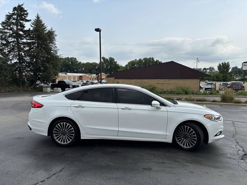 Used 2018 Ford Fusion Titanium AWD/4WD image 10