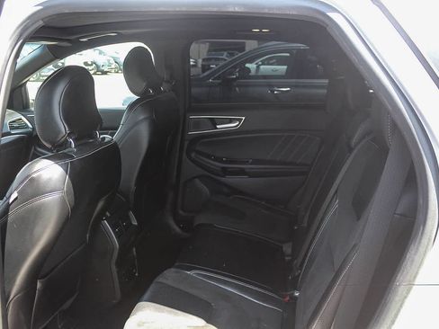 Used 2019 Ford Edge ST w/ Equipment Group 401A AWD/4WD image 23