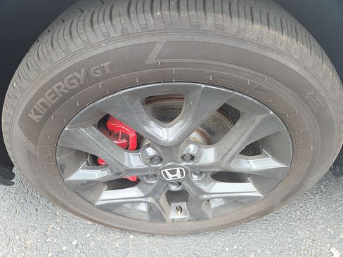 Used 2025 Honda HR-V Sport image 13