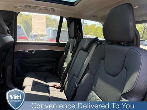Used 2026 Volvo XC90 B6 Plus w/ Protection Package Premier AWD/4WD image 21