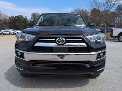 Used 2022 Toyota 4Runner Limited image 9