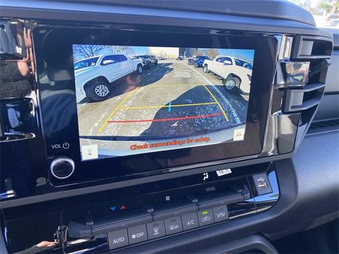 New 2026 Toyota Tundra SR image 8