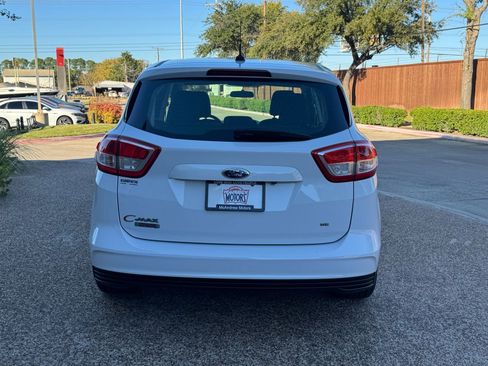 Used 2017 Ford C-MAX Energi SE image 9