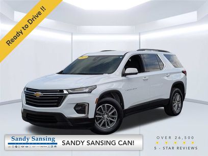 Used 2023 Chevrolet Traverse LT