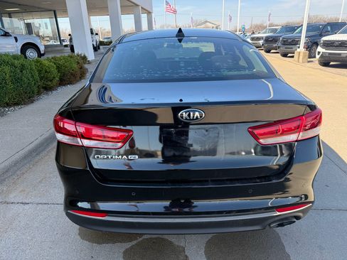 Used 2018 Kia Optima LX image 5