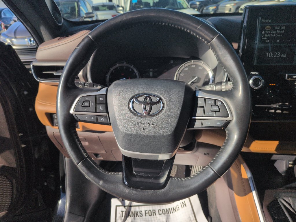 Used 2022 Toyota Highlander Platinum AWD/4WD image 14