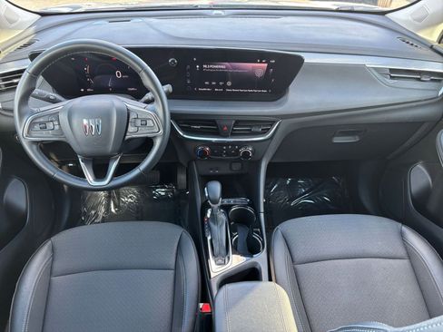 Used 2025 Buick Encore GX Preferred image 32