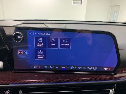 New 2026 Chevrolet Traverse RS image 65