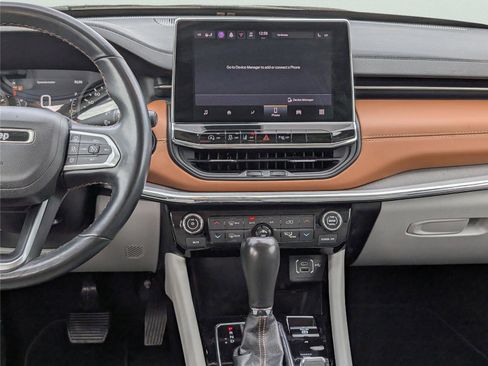 Used 2022 Jeep Compass Limited image 20