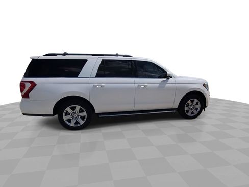 Used 2018 Ford Expedition Max XLT w/ Equipment Group 202A RWD image 9