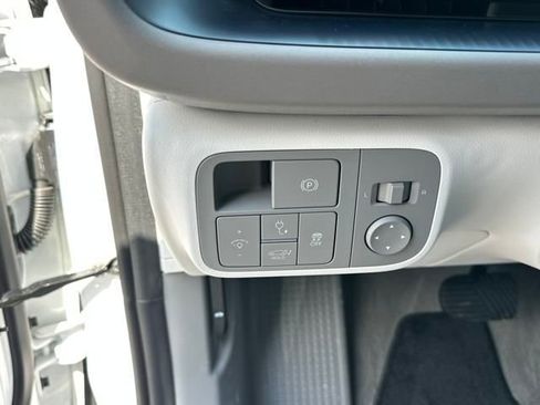 New 2025 Hyundai Ioniq 6 SEL image 12