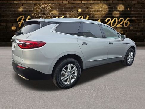 Used 2020 Buick Enclave Essence w/ Sound and Sites Package image 5