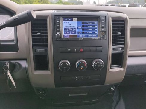 Used 2012 RAM 1500 Express RWD image 20