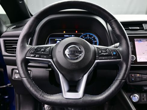 Used 2022 Nissan Leaf SL Plus image 24