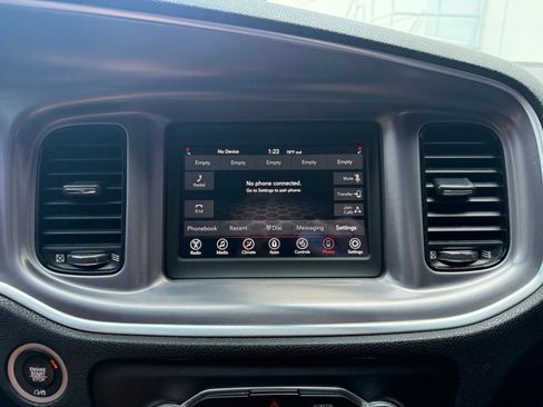 Used 2020 Dodge Charger SXT w/ Blacktop Package image 32