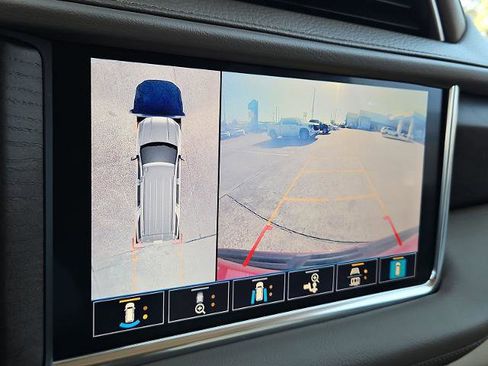 Certified 2021 GMC Yukon Denali image 14