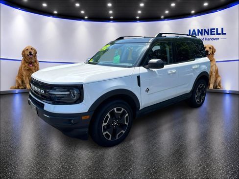 Used 2022 Ford Bronco Sport Outer Banks w/ Tech Package AWD/4WD image 1