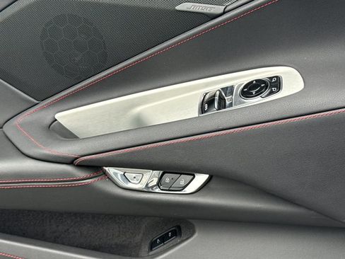 Used 2023 Chevrolet Corvette Z06 image 12