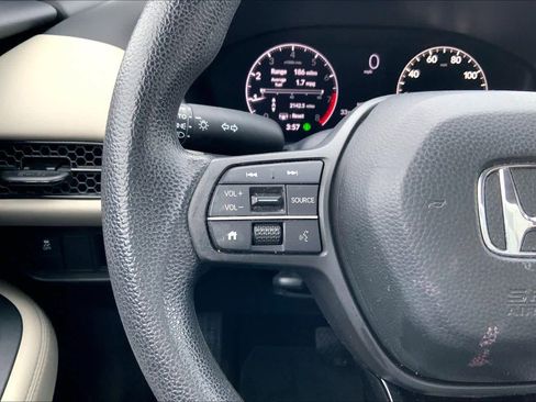 Certified 2023 Honda HR-V LX image 24