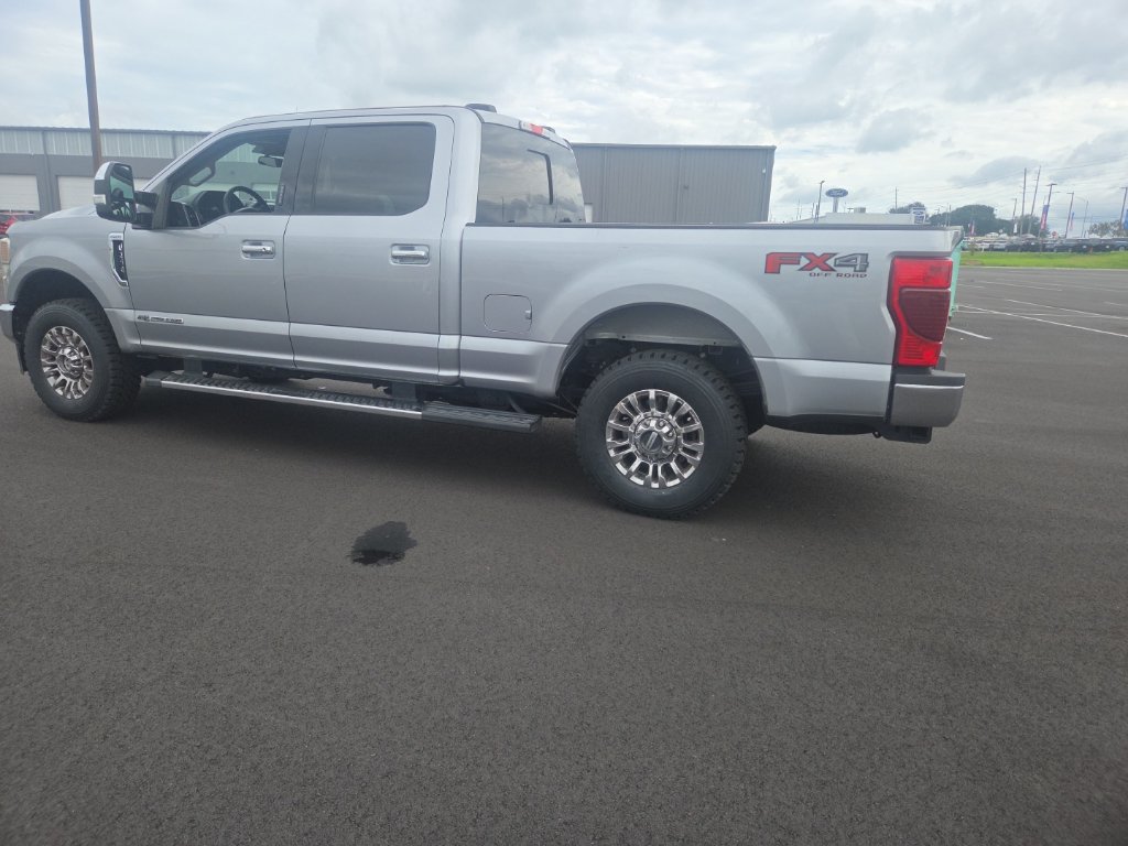 Used 2021 Ford F250 XLT w/ XLT Premium Package AWD/4WD image 14