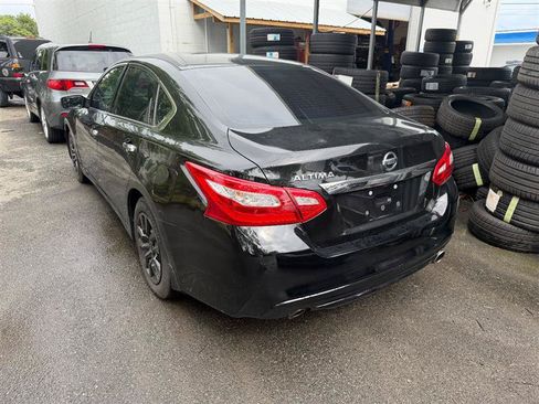 Used 2017 Nissan Altima 2.5 S w/ Power Driver Seat Package FWD image 5