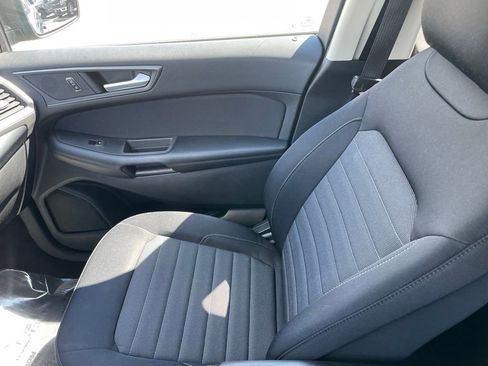 Used 2016 Ford Edge SE AWD/4WD image 16