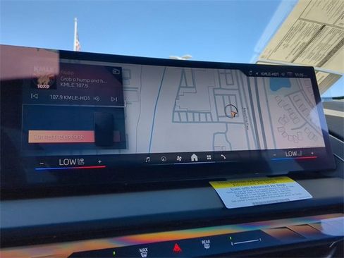 New 2025 BMW X3 xDrive30i w/ Premium Package image 21