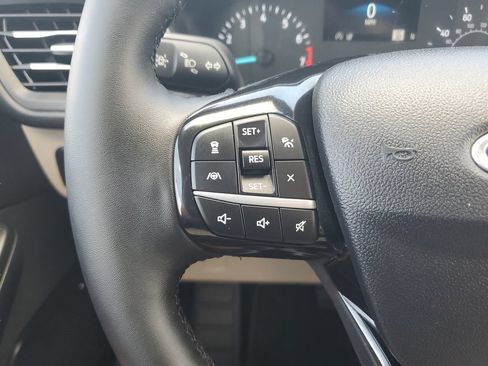 Used 2022 Ford Escape SEL FWD image 20