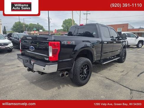 Used 2019 Ford F250 Lariat w/ Chrome Package AWD/4WD image 3