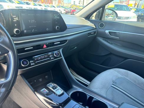 Used 2020 Hyundai Sonata SEL w/ Convenience Package FWD image 18