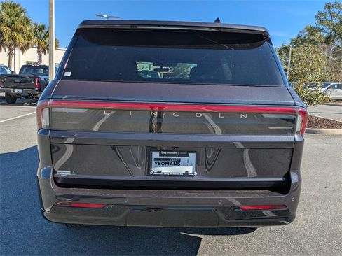 New 2025 Lincoln Navigator Black Label image 5