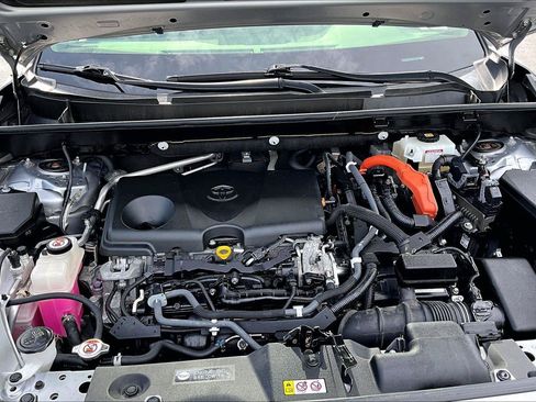 Used 2019 Toyota RAV4 XLE w/ Convenience Package AWD/4WD image 11