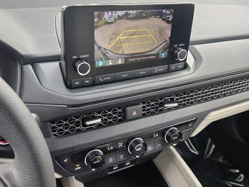 Certified 2023 Honda Accord EX image 22