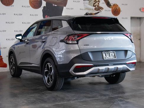 Used 2024 Kia Sportage LX image 21