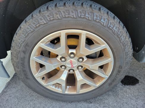 Used 2018 GMC Sierra 1500 SLT w/ SLT Premium Package RWD image 6