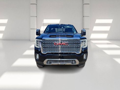 Used 2022 GMC Sierra 2500 Denali image 2