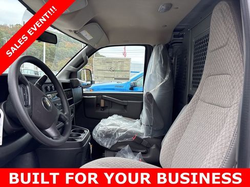 New 2025 Chevrolet Express 2500 w/ Driver Convenience Package image 5