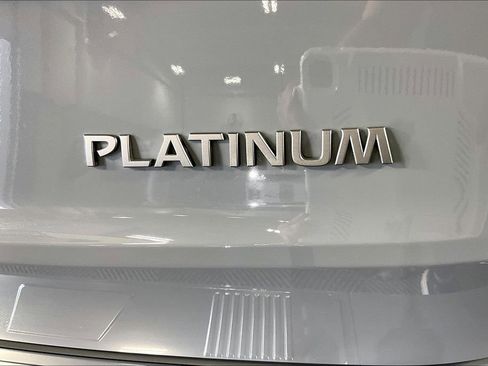 Used 2024 Nissan Rogue Platinum w/ Platinum Premium Package FWD image 42